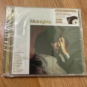 SIGNED Taylor Swift Midnights CD Limited Edition Mahogany Disc